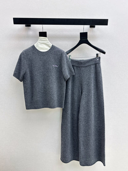 Loro NEW Knitted three-piece set