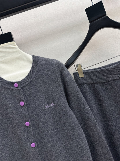 Loro NEW Knitted three-piece set