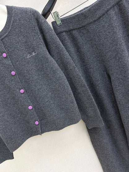 Loro NEW Knitted three-piece set