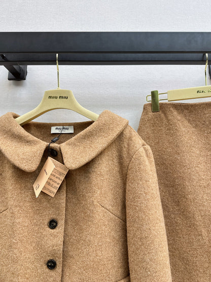 Miu NEW woolen suit