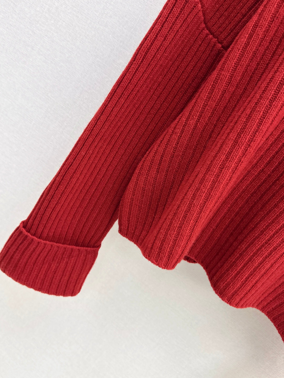 Max NEW turtleneck sweater