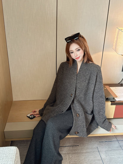 Loro NEW V-neck cardigan