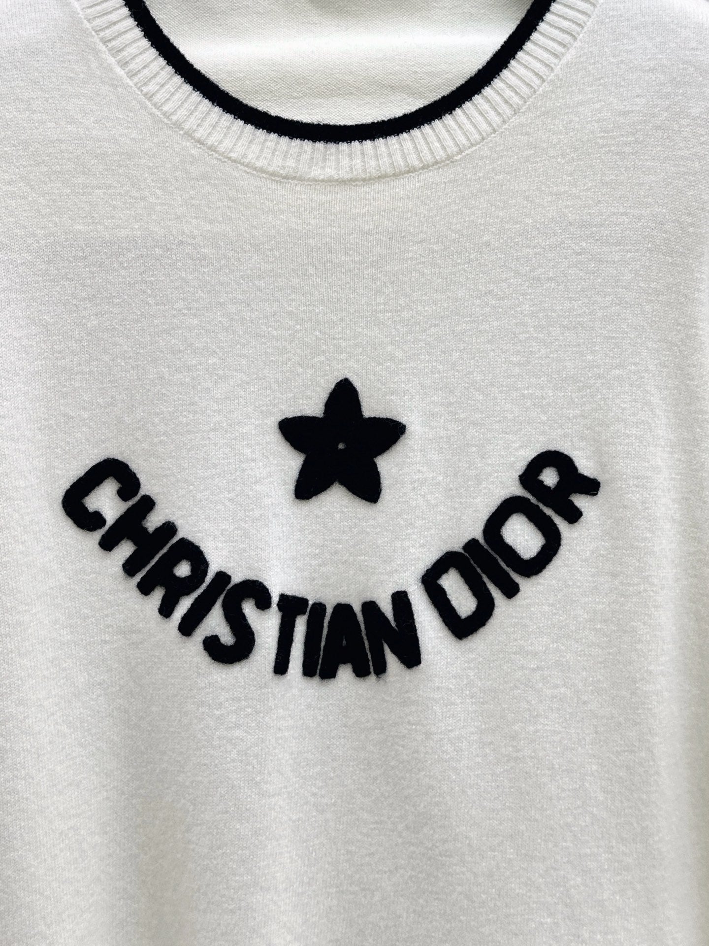 CD NEW Embroidered sweater