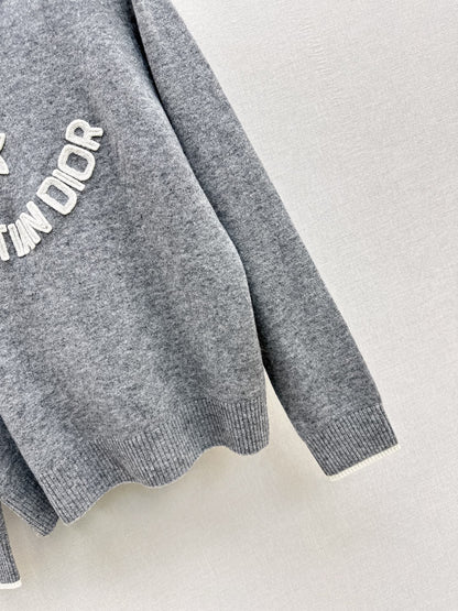 CD NEW Embroidered sweater