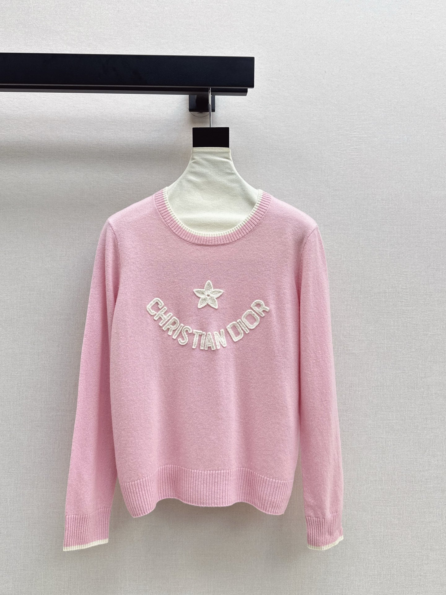 CD NEW Embroidered sweater