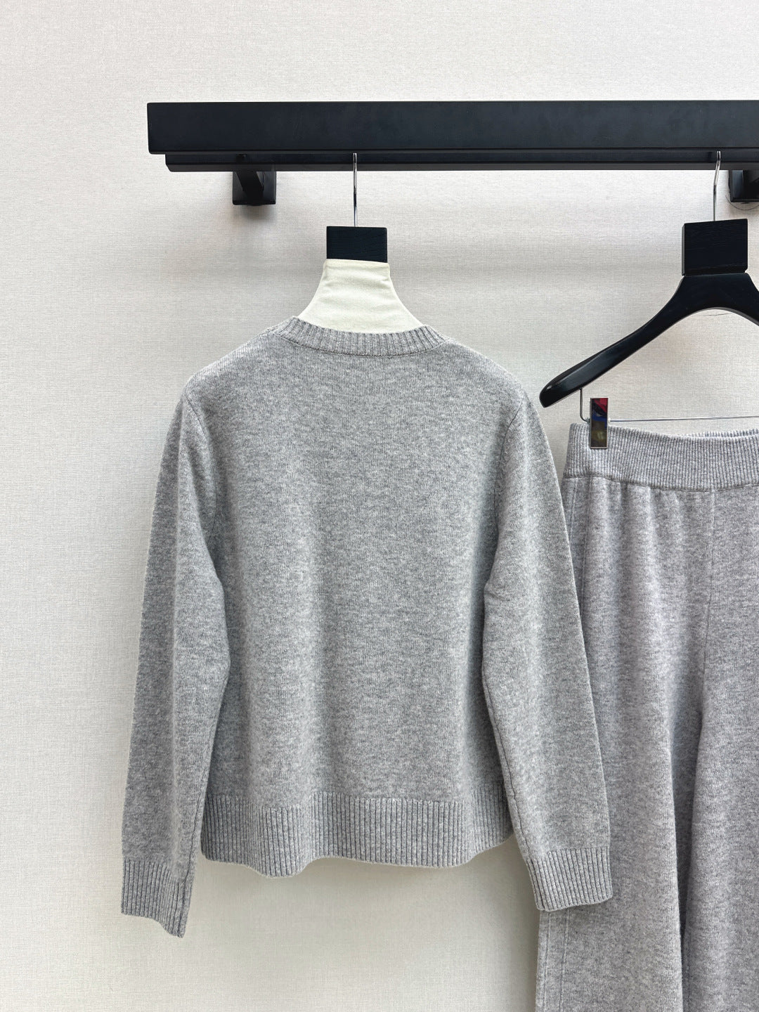 Ral NEW knitted suit