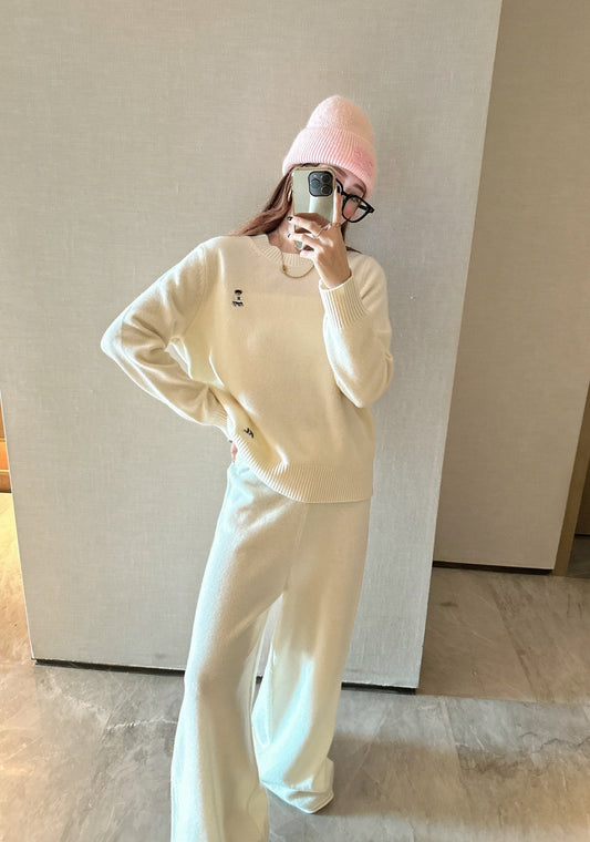 Ral NEW knitted suit