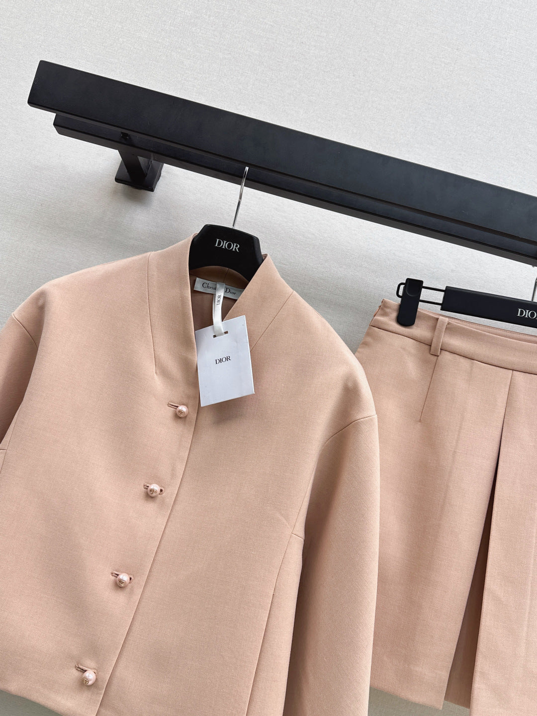 CD NEW Pearl button coat and skirt set