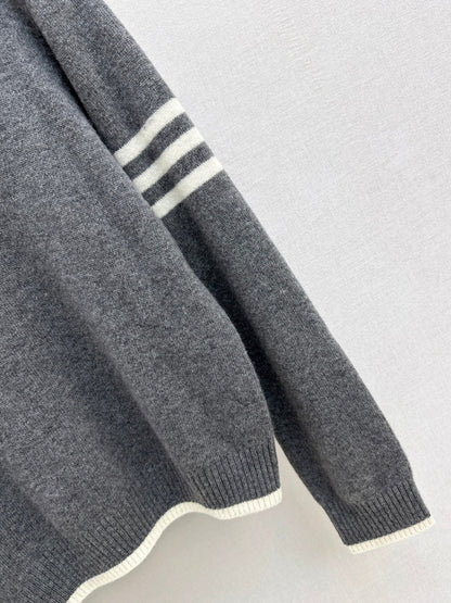 Ral NEW Half-open sweater