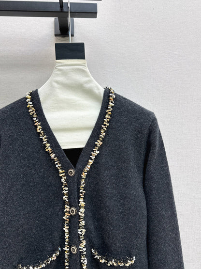 Max NEW V-neck cardigan