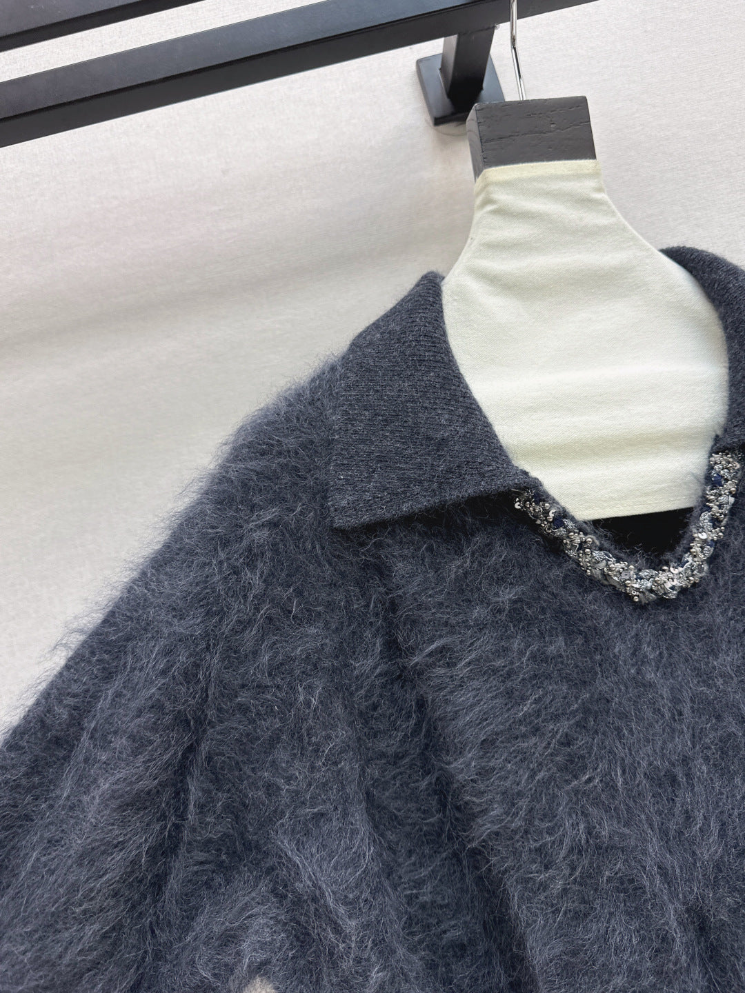 Chan NEW V-neck sweater