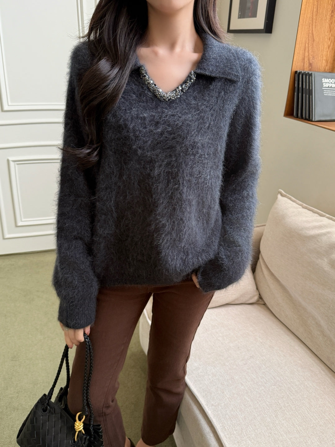 Chan NEW V-neck sweater