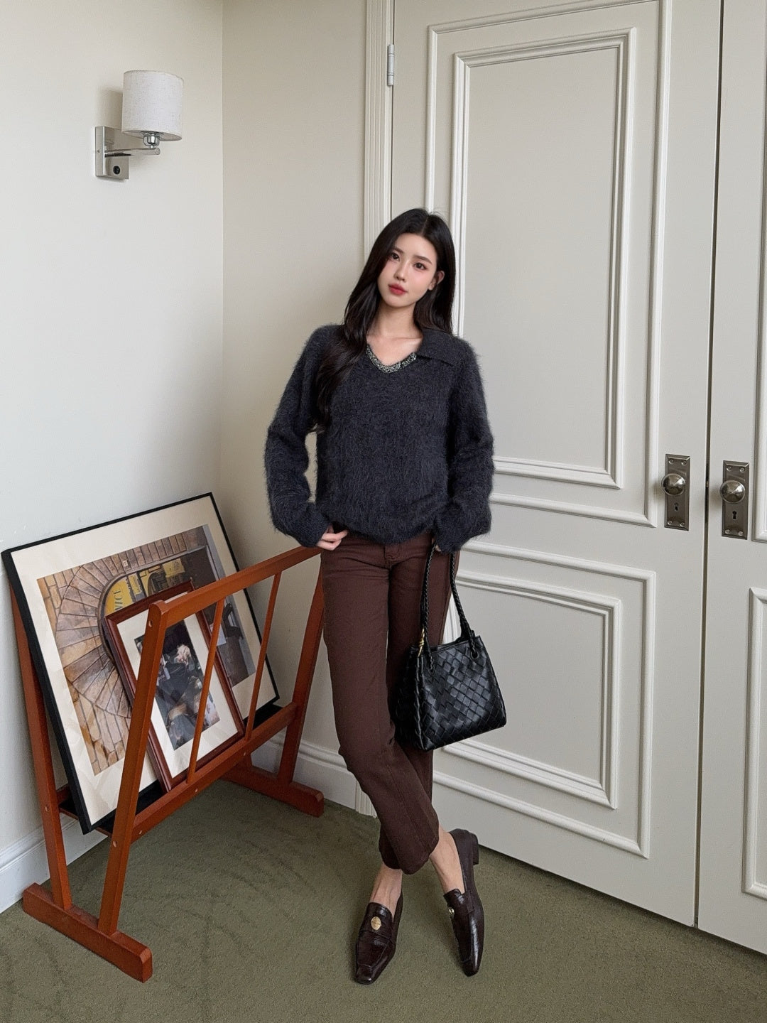 Chan NEW V-neck sweater