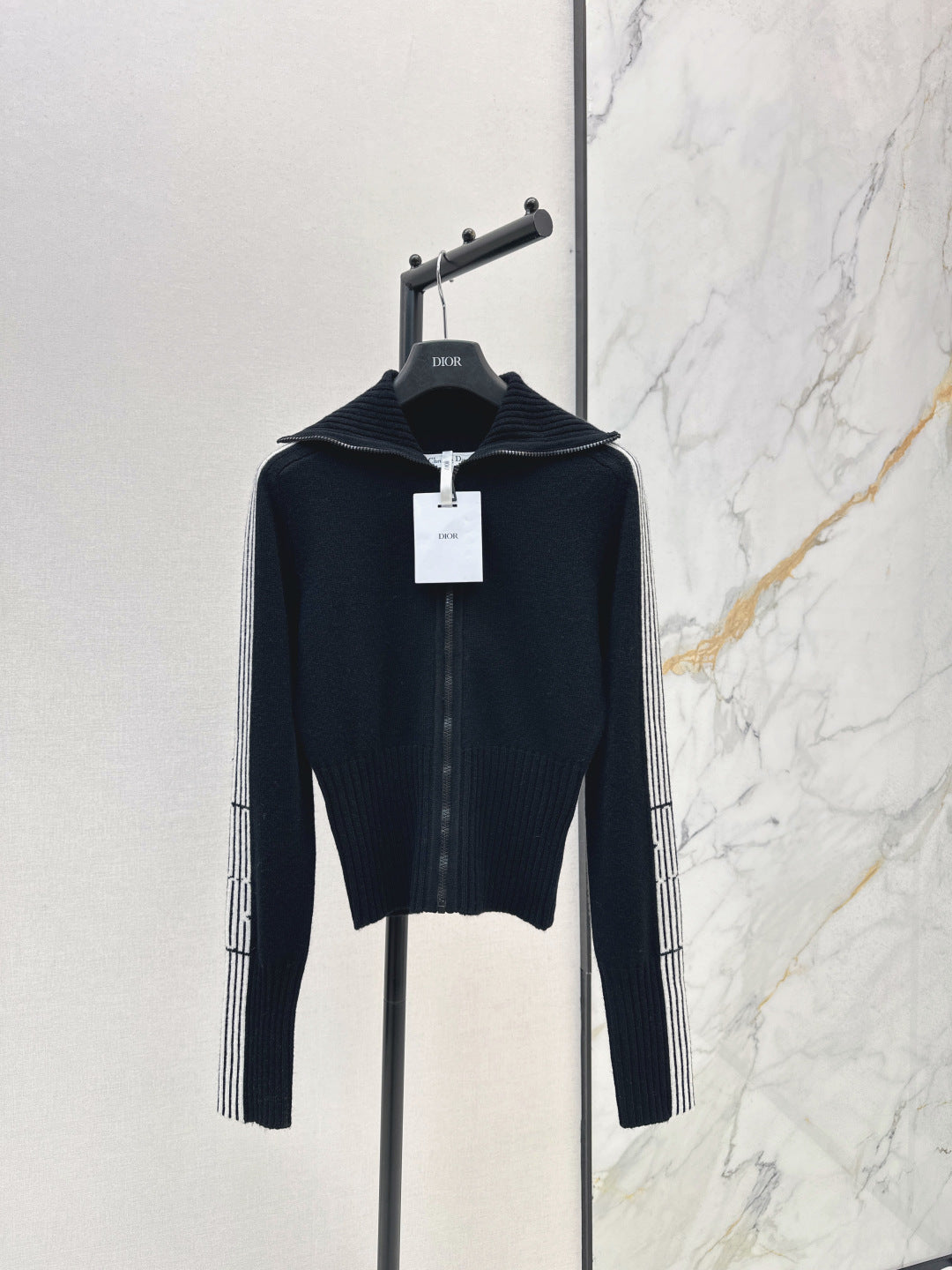 CD NEW cashmere cardigan