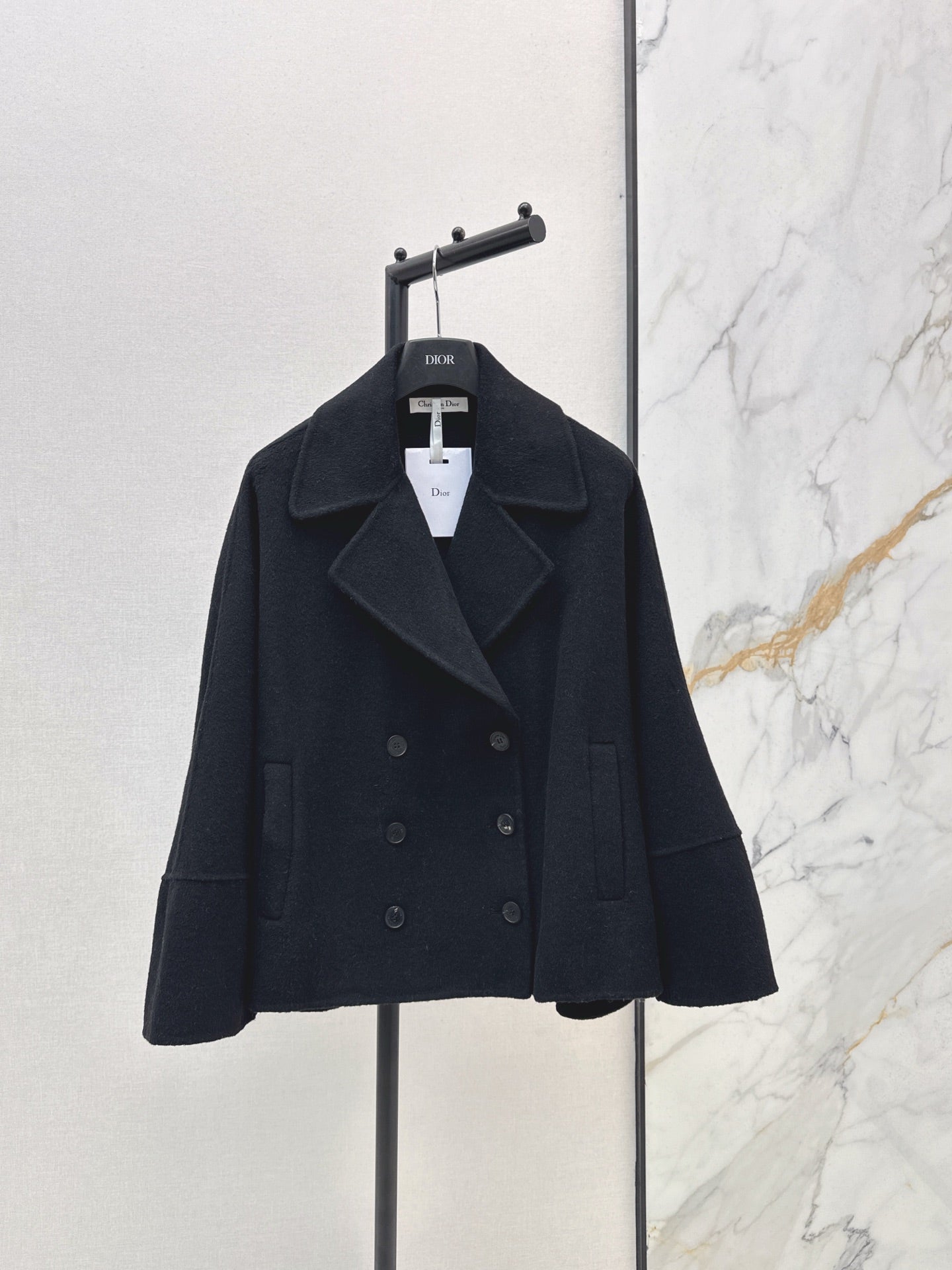 CD NEW Double-faced wool coat