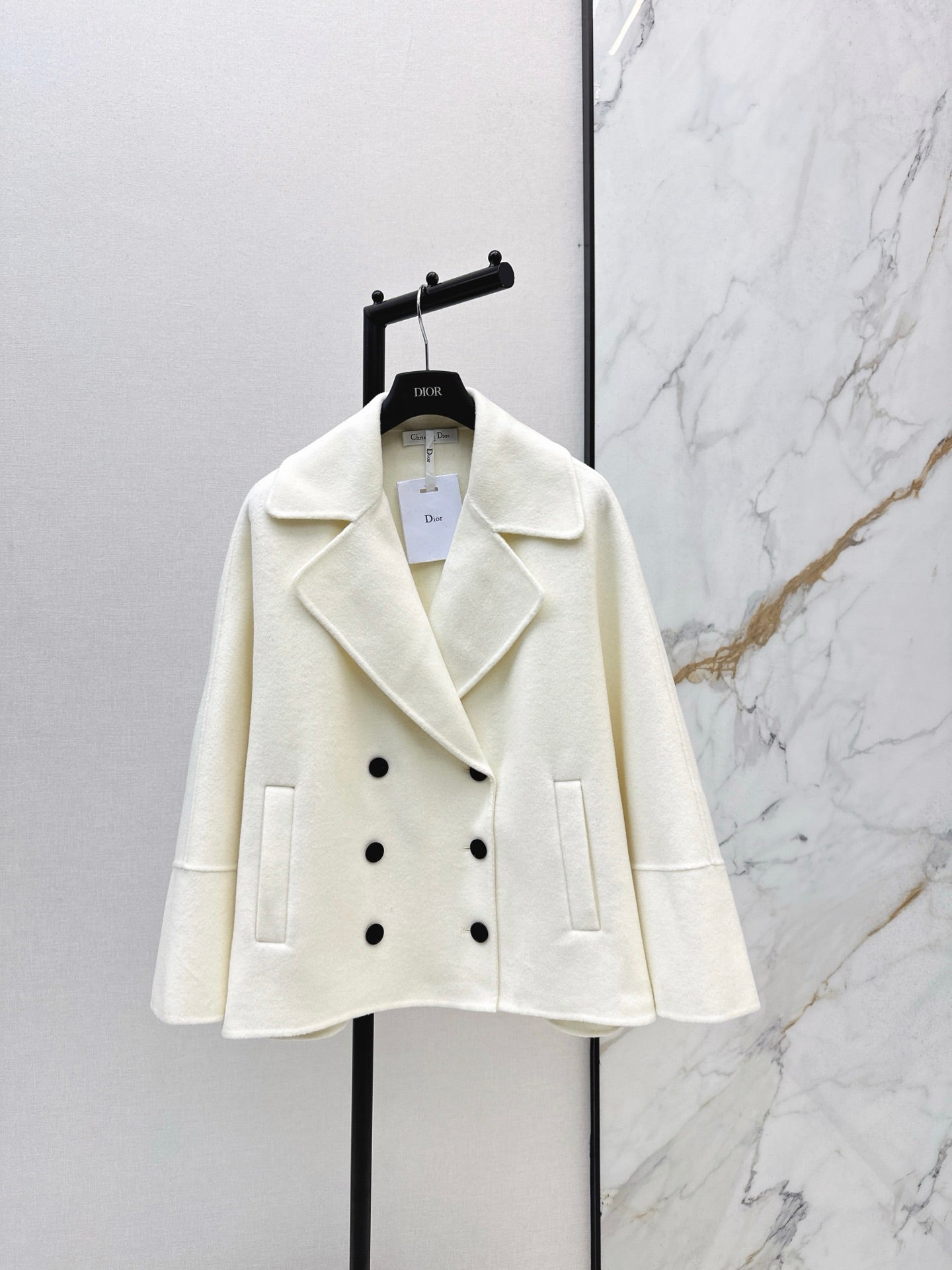 CD NEW Double-faced wool coat
