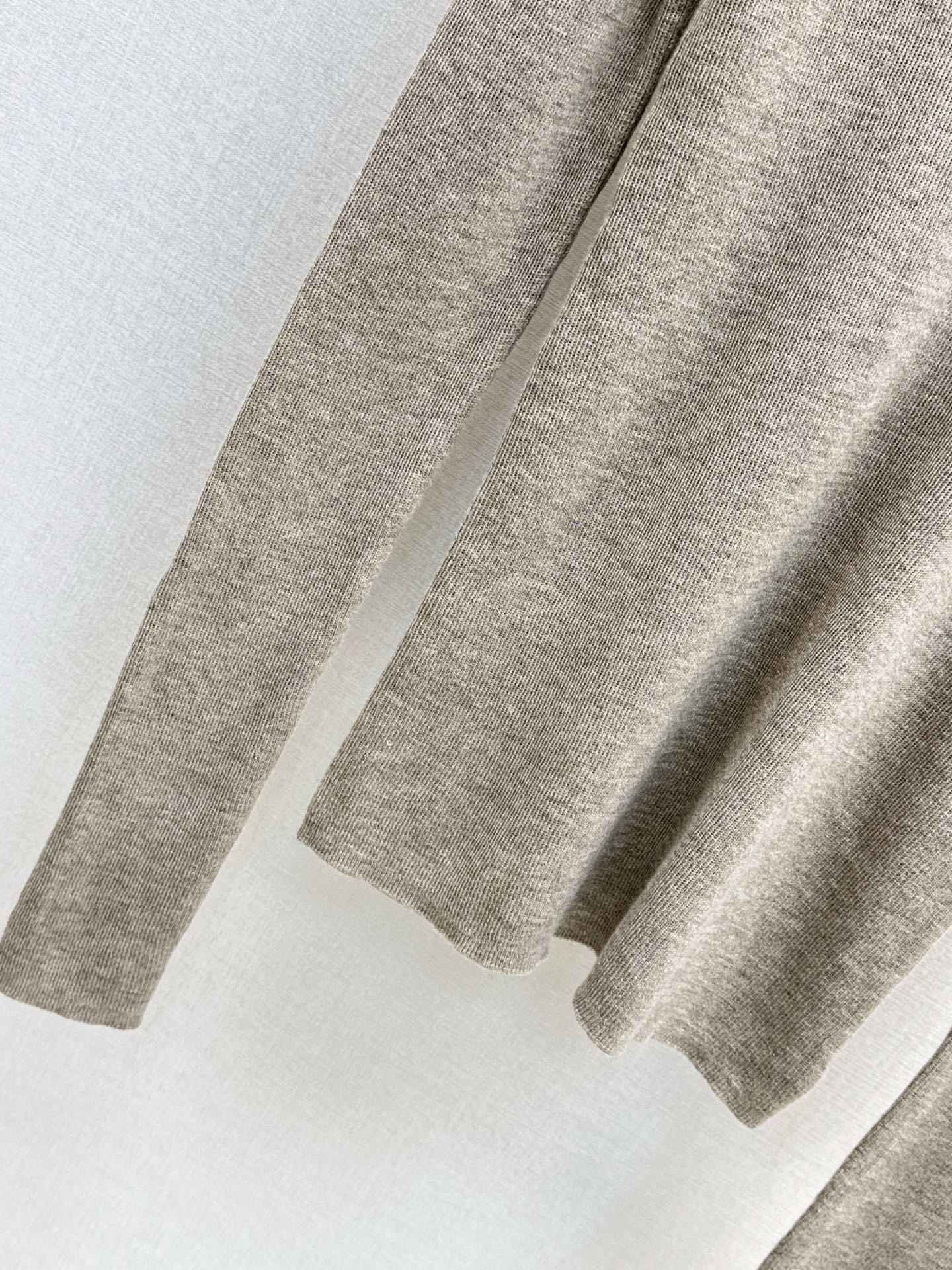 Thom NEW U-neck base layer