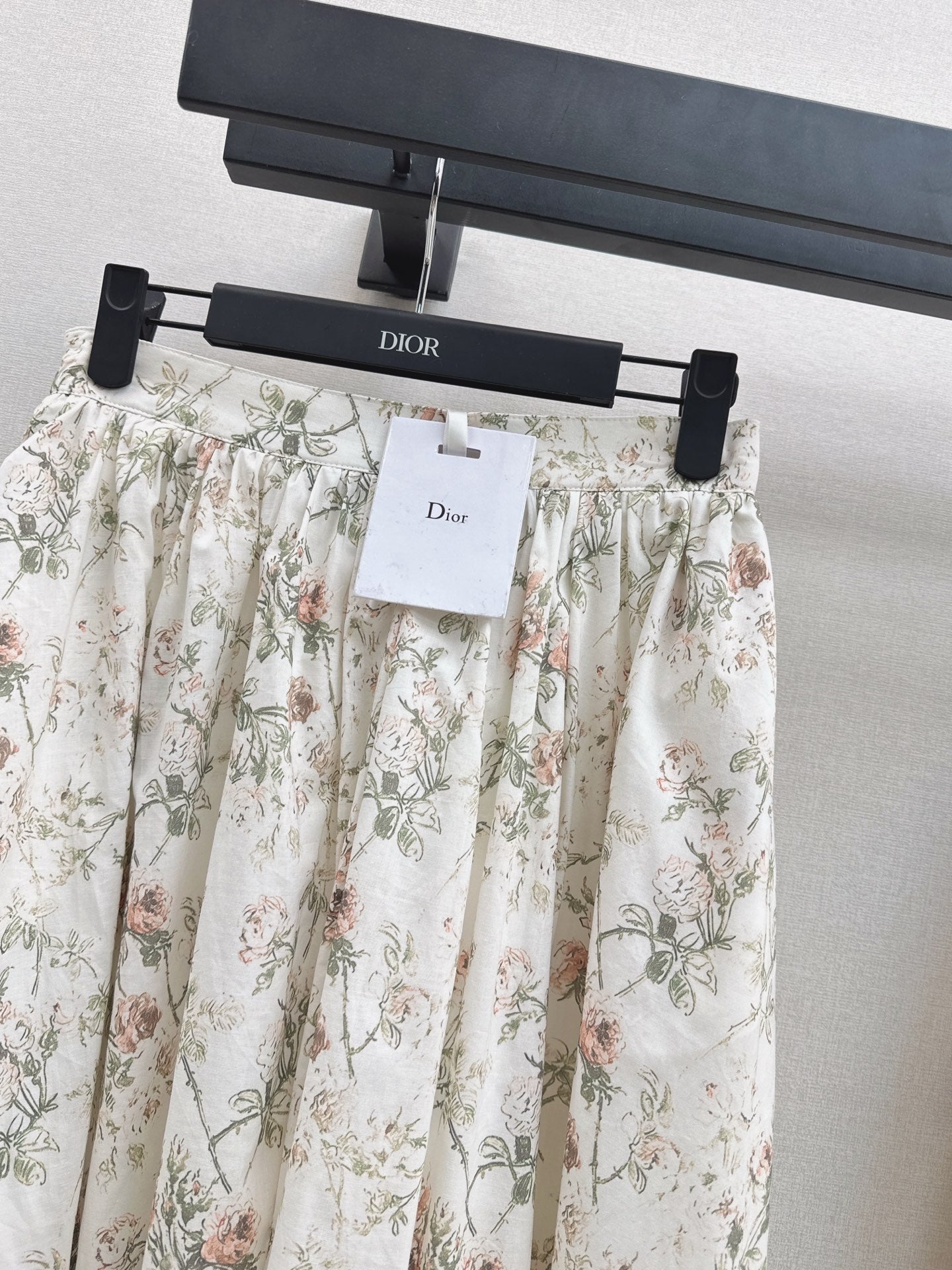 CD NEW floral skirt