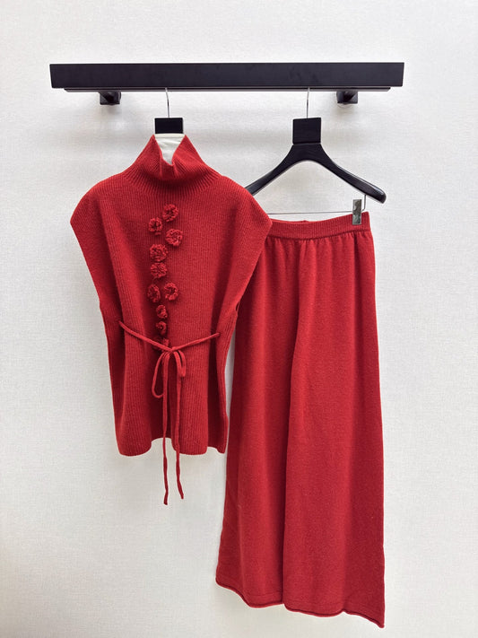 Chan NEW Sleeveless knitted set