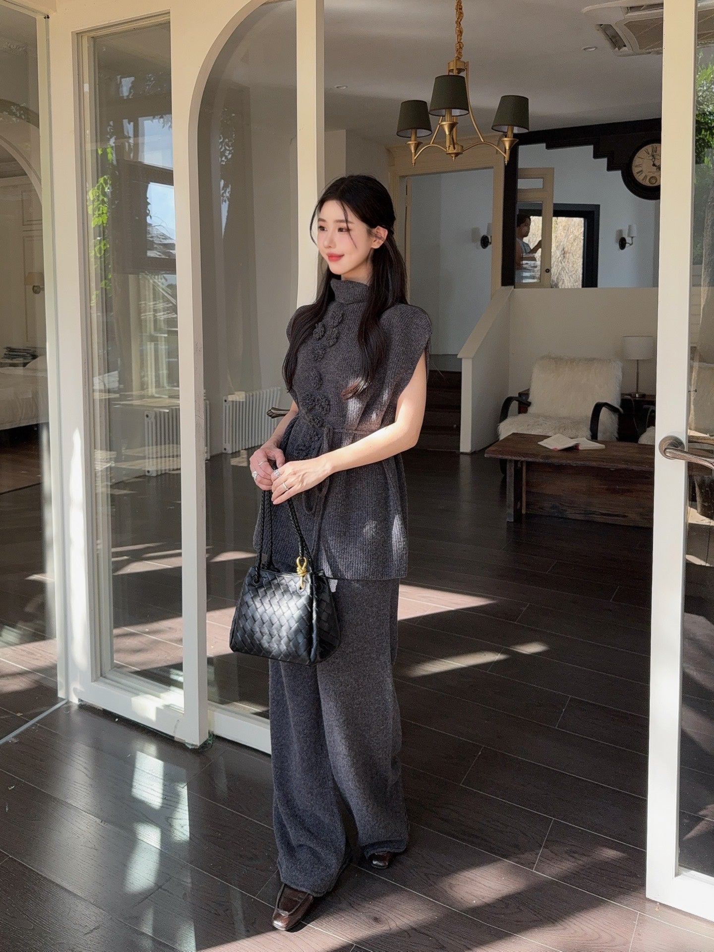 Chan NEW Sleeveless knitted set