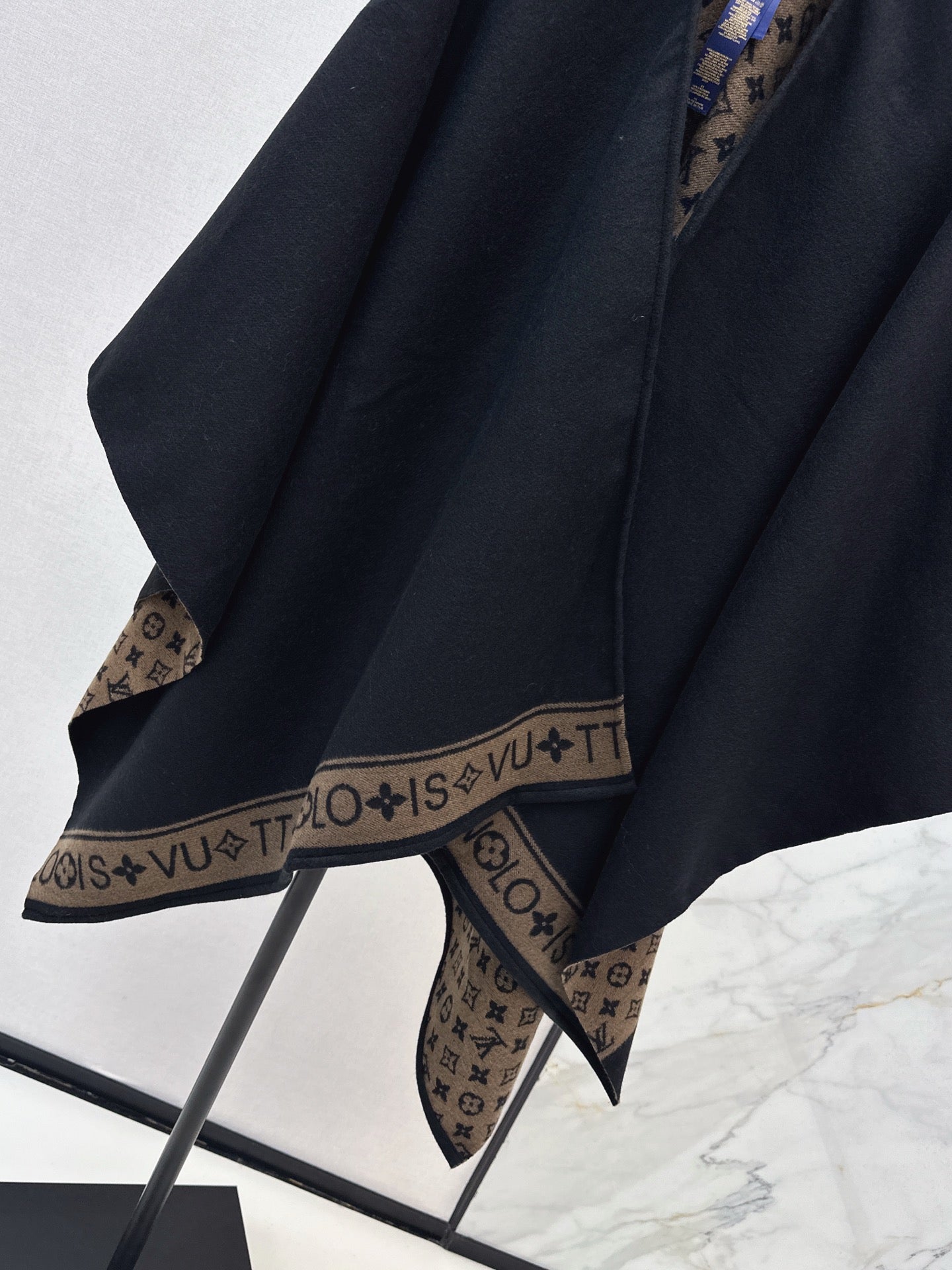 Louis NEW Wool shawl cape