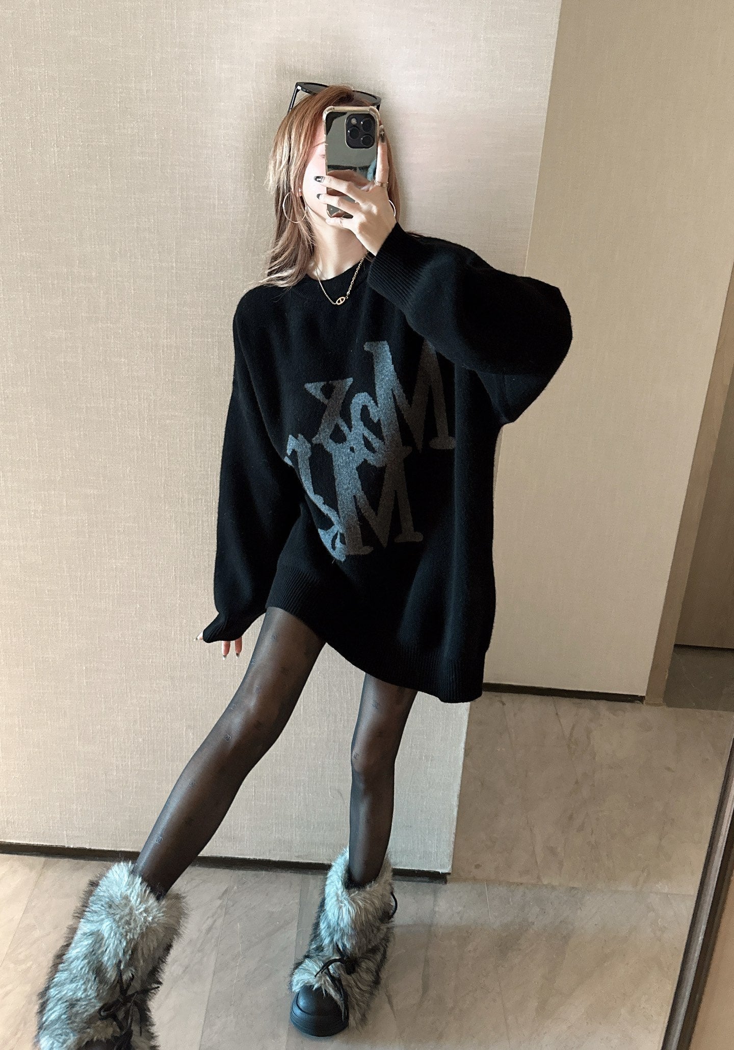 Max NEW loose sweater