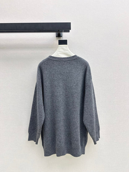 Max NEW loose sweater