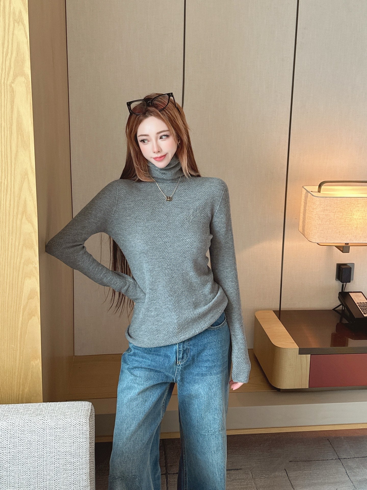 Loro NEW turtleneck base layer