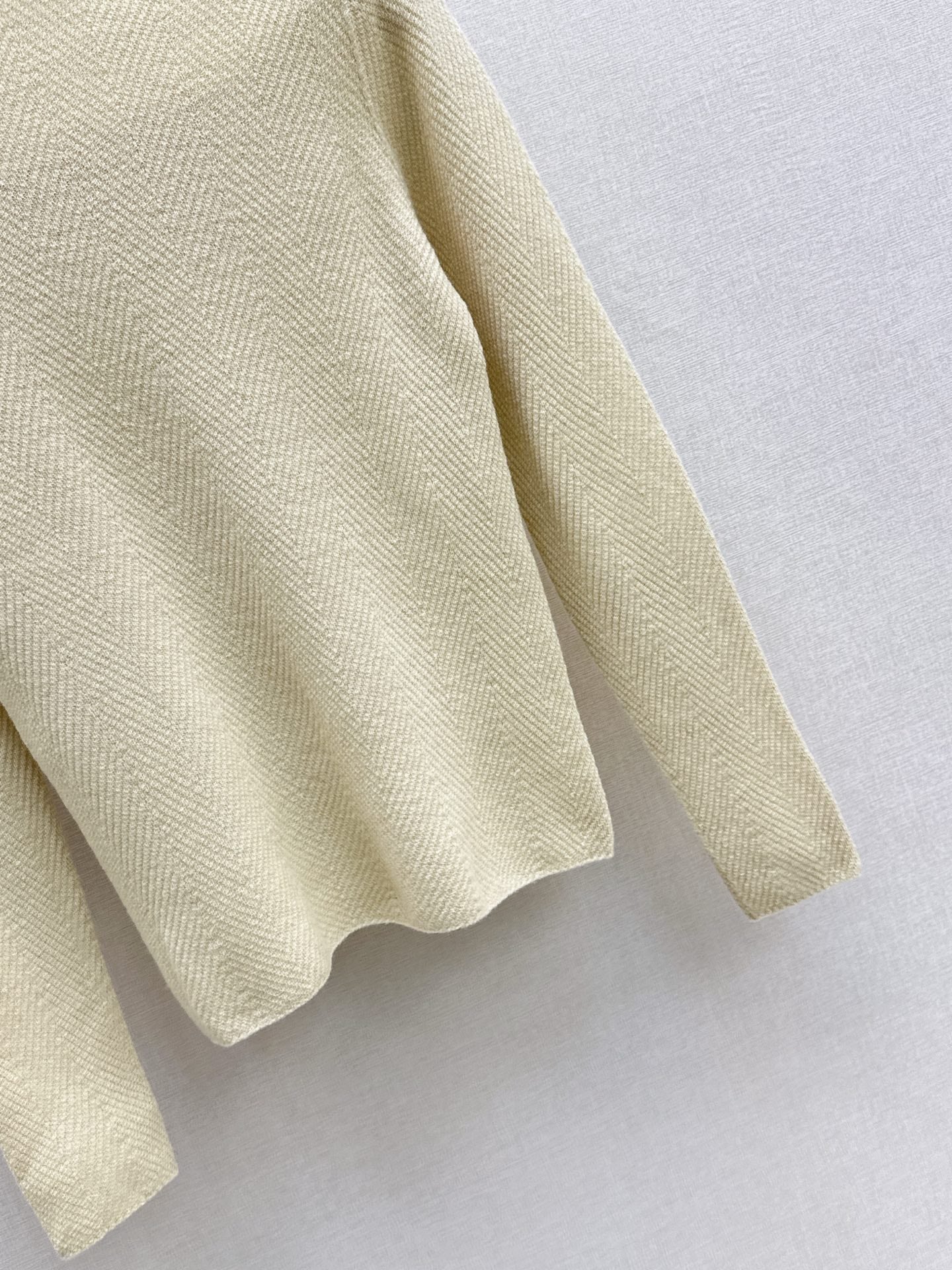 Loro NEW turtleneck base layer