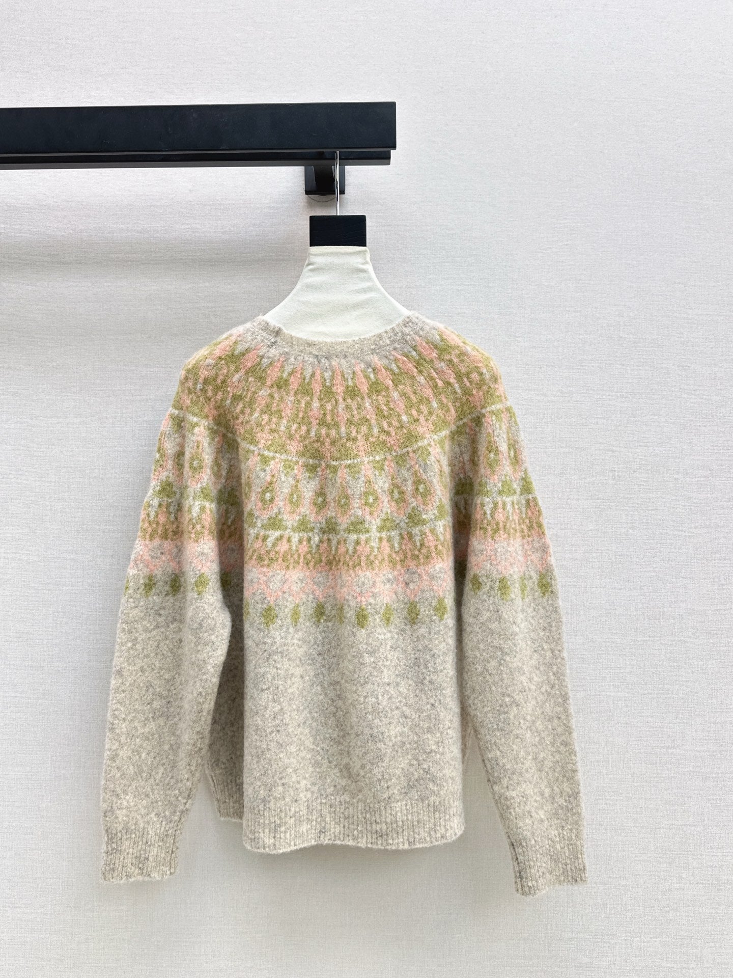 Loro NEW Crew neck sweater