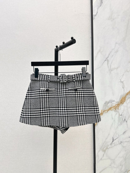 Sp NEW houndstooth culottes