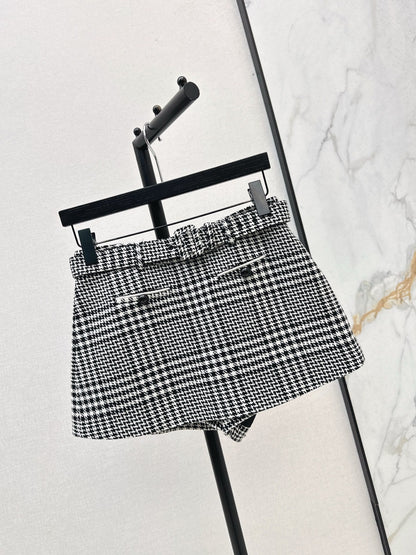 Sp NEW houndstooth culottes