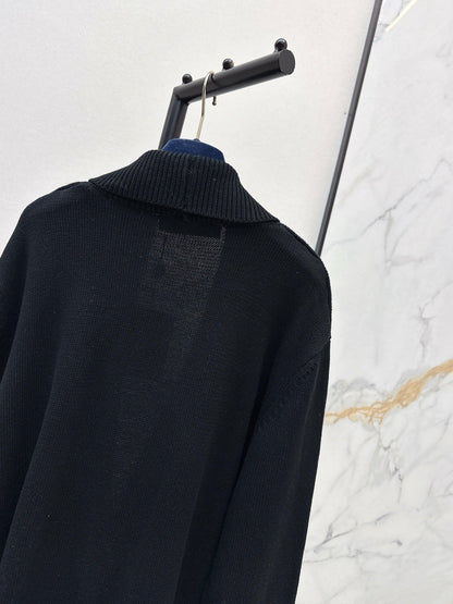 Louis NEW Side-button cardigan