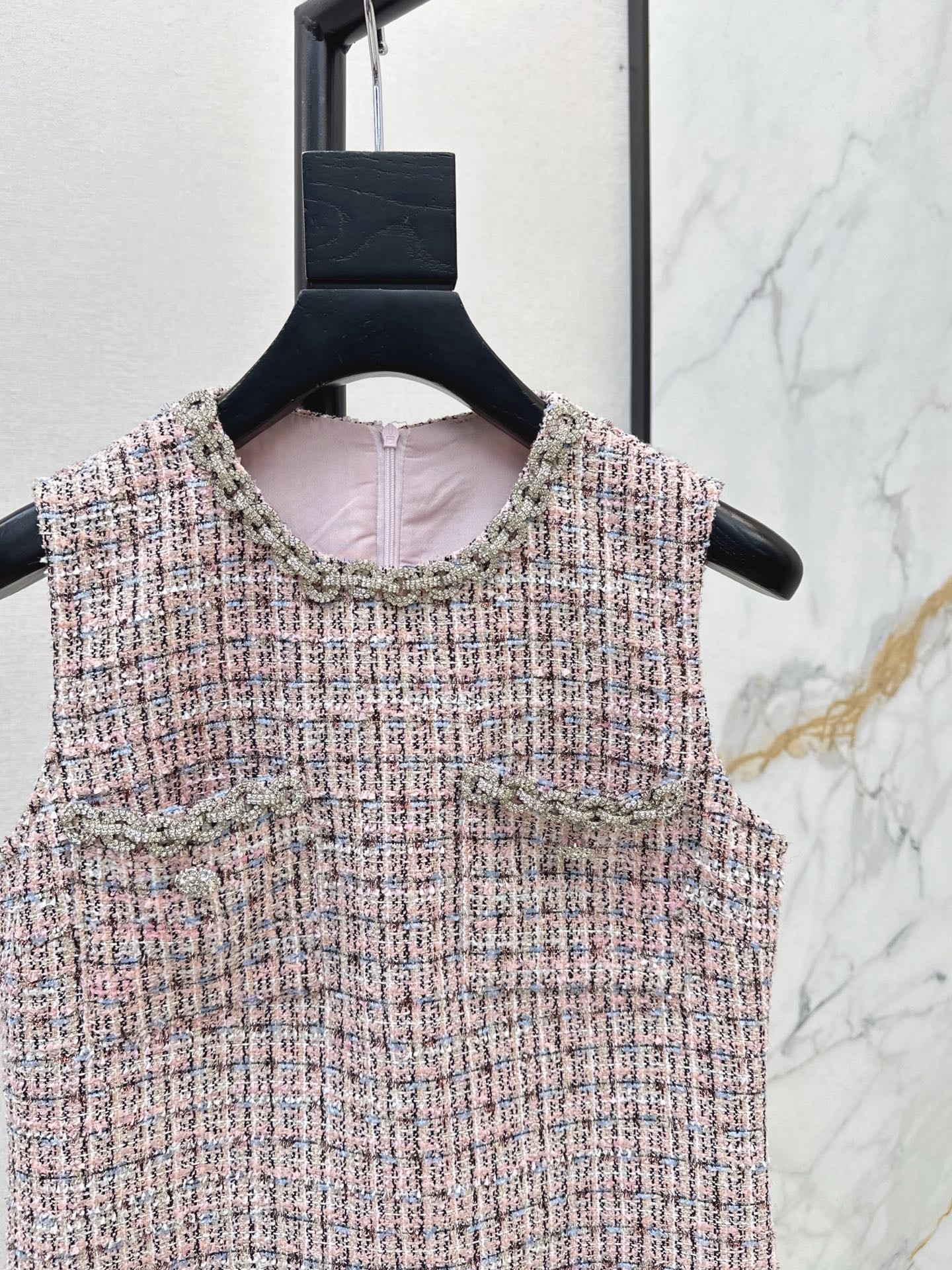 Sp NEW Sleeveless dress