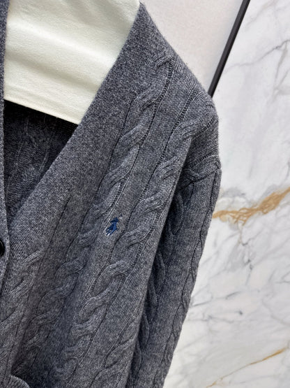 Ral NEW Loose V-neck cardigan