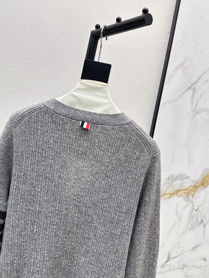 Thom NEW V-neck wool cardigan