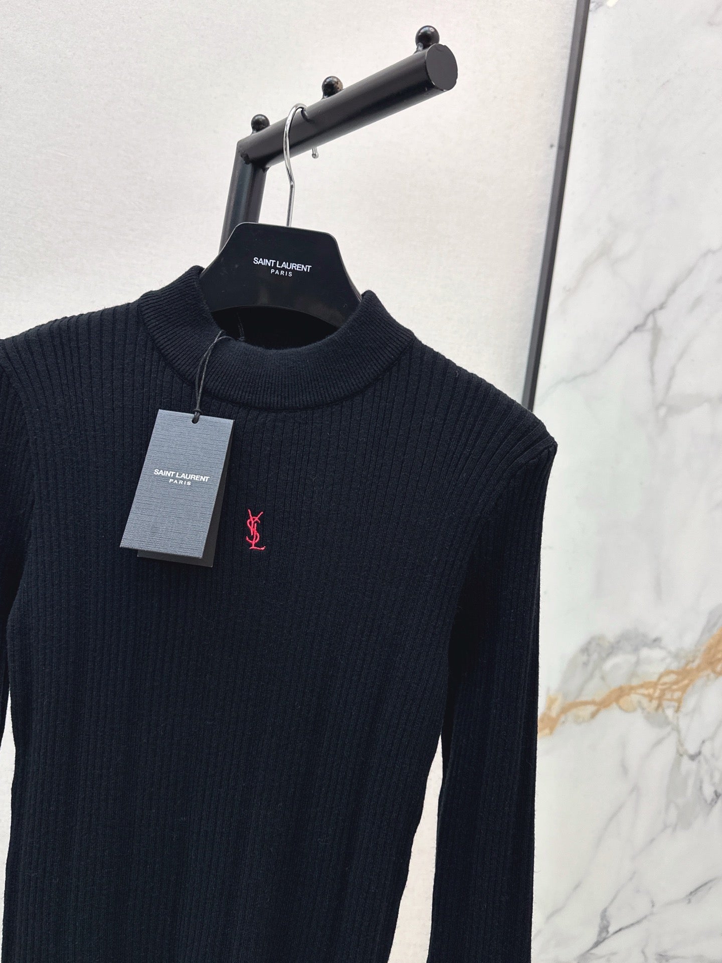 Saint NEW Knitted base sweater