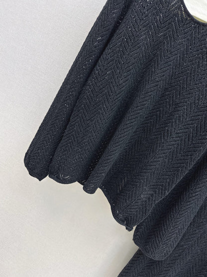 Brune NEW knitted suit