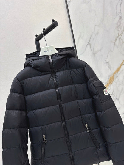 MONC NEW Hooded down jacket