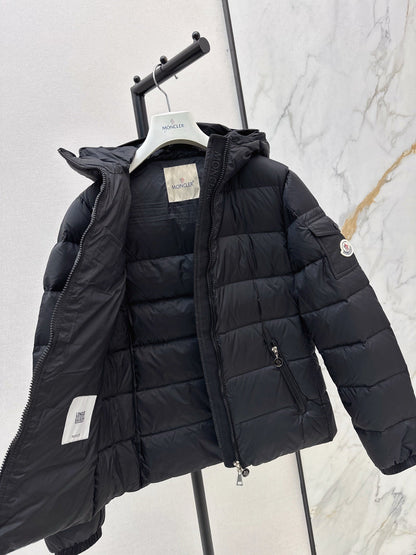 MONC NEW Hooded down jacket