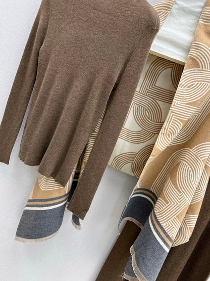 Herm NEW knitted suit