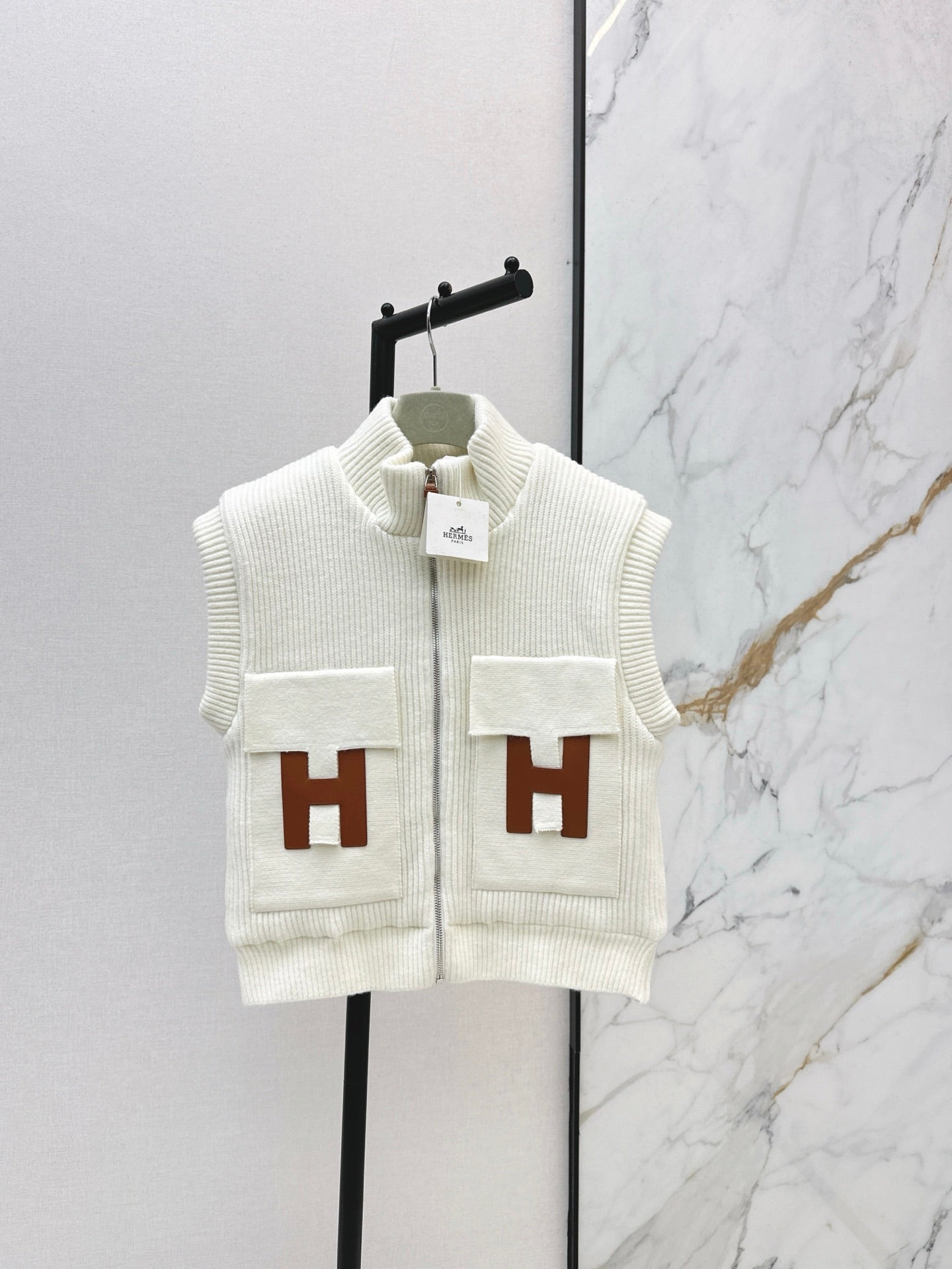 Herm NEW wool knitted vest