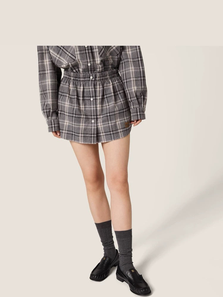CD NEW plaid skirt