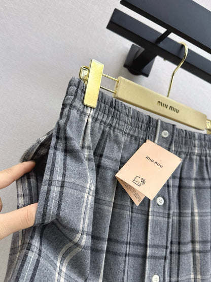 CD NEW plaid skirt