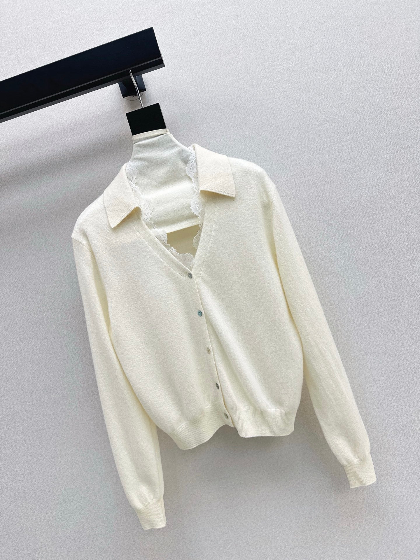 Es NEW Lace Cardigan