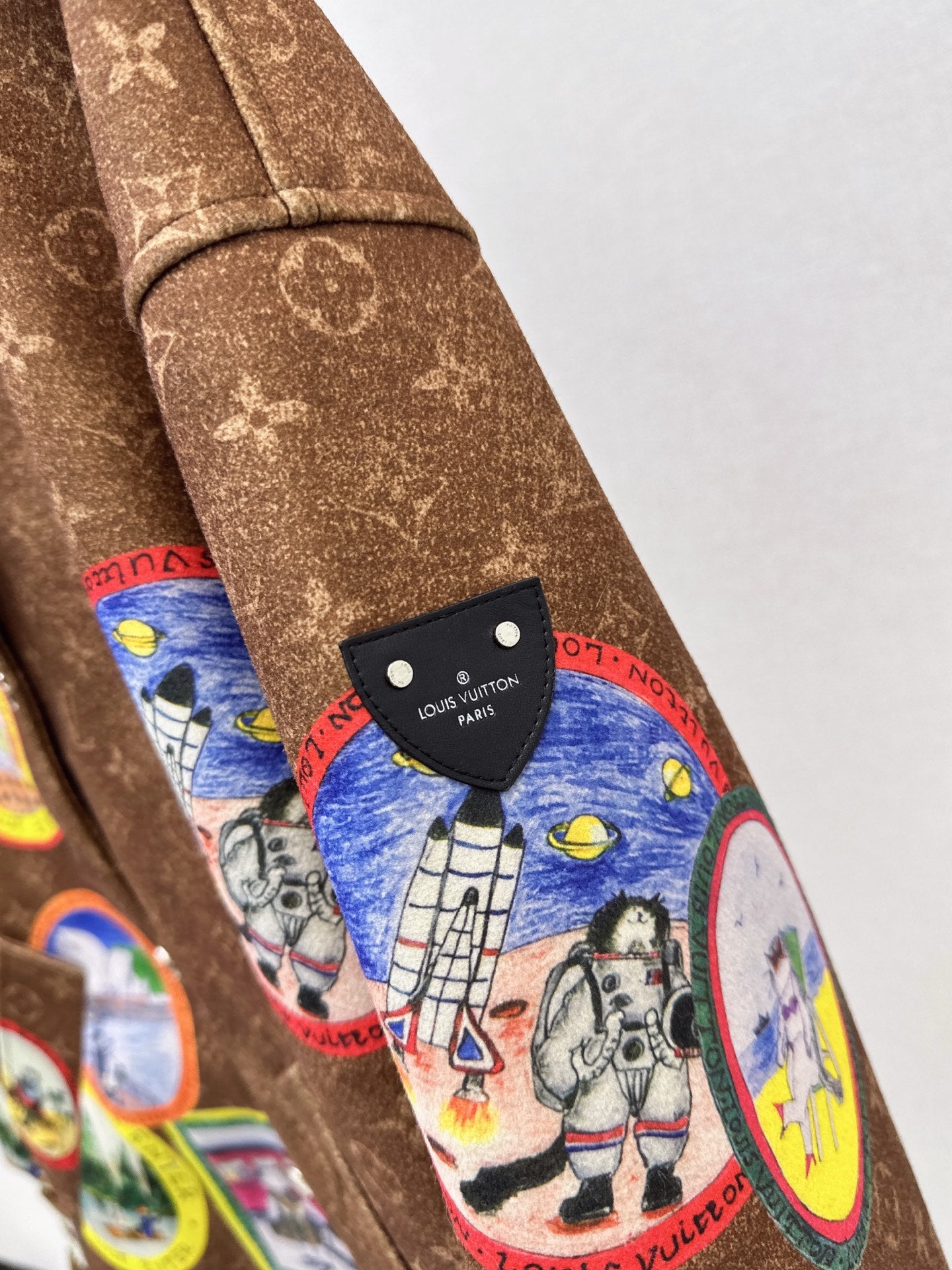 Louis NEW badge print jacket