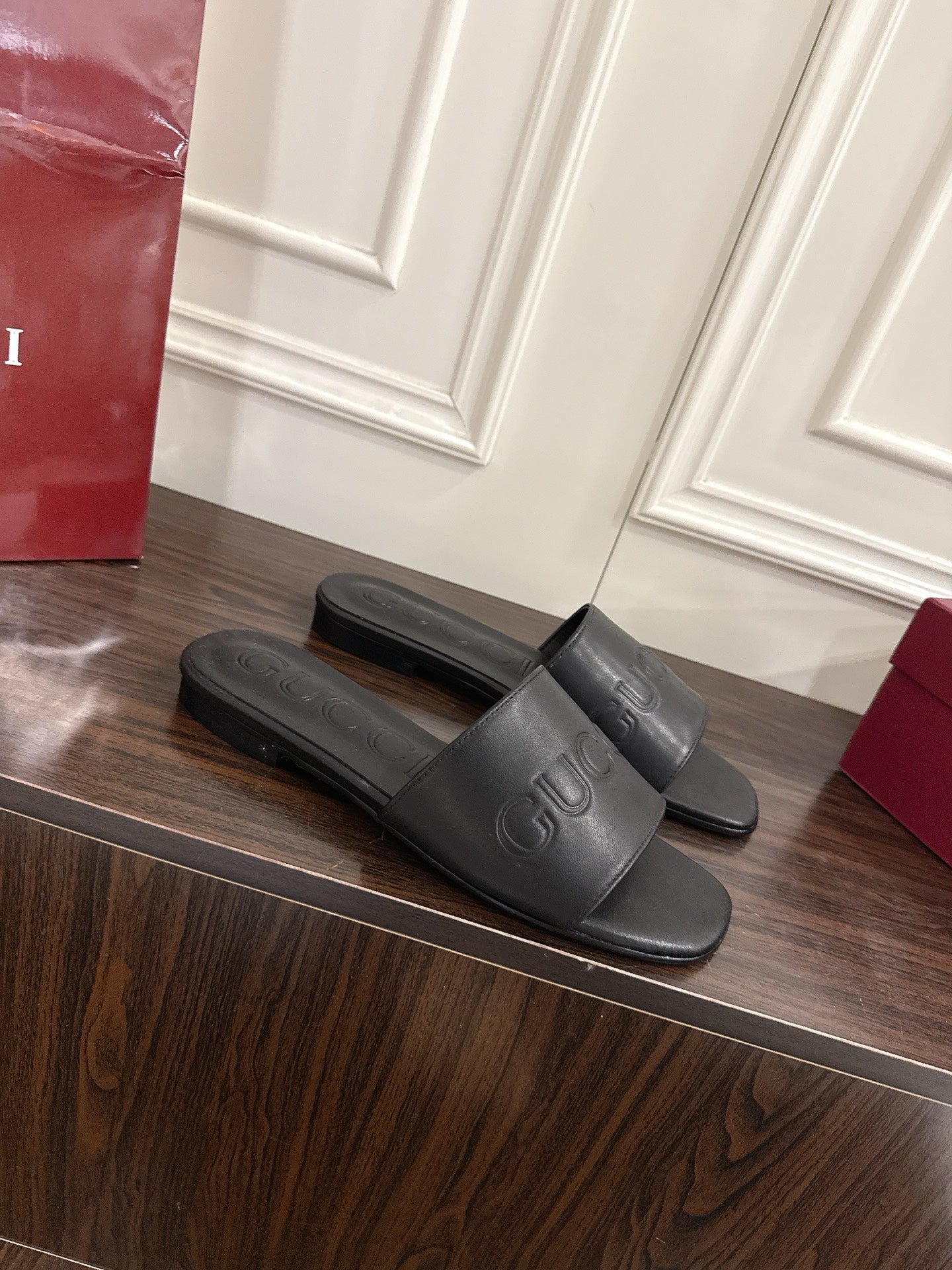 Guc New slippers