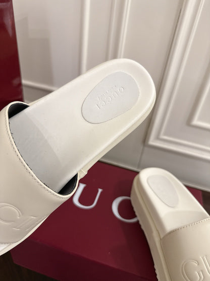Guc New thick slippers