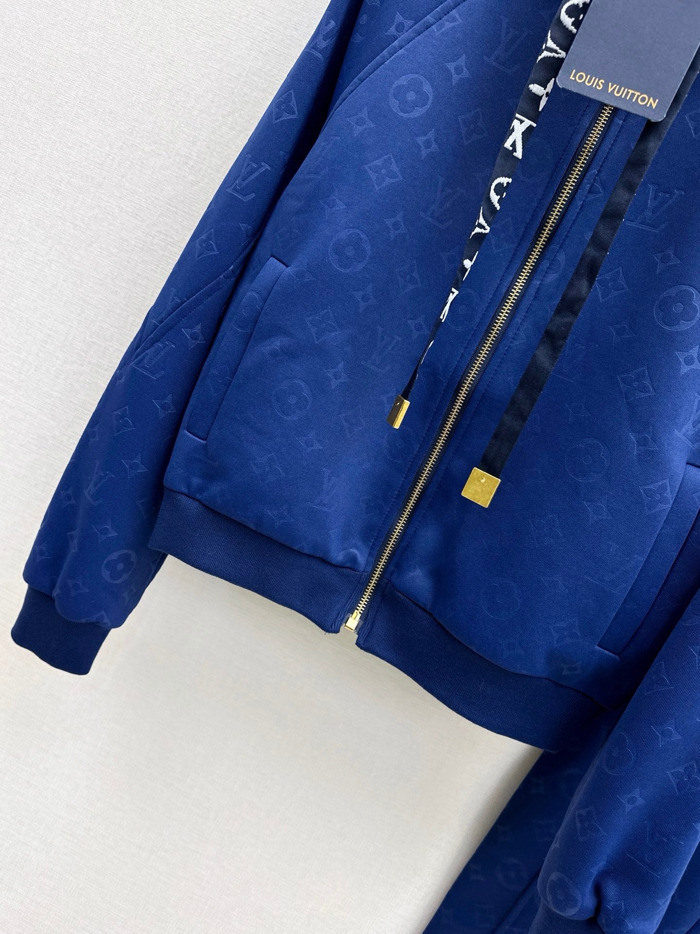 Louis NEW casual suit