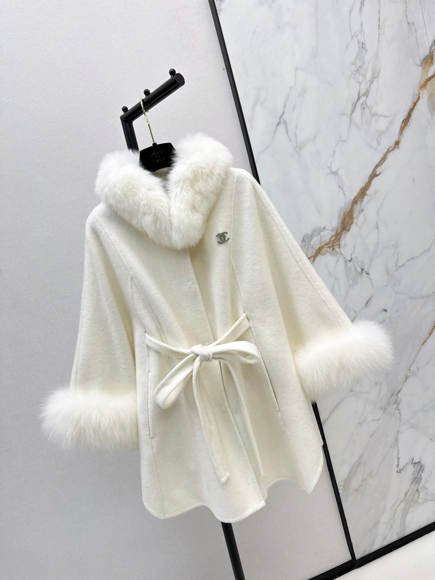 Chan NEW Woolen  cape coat